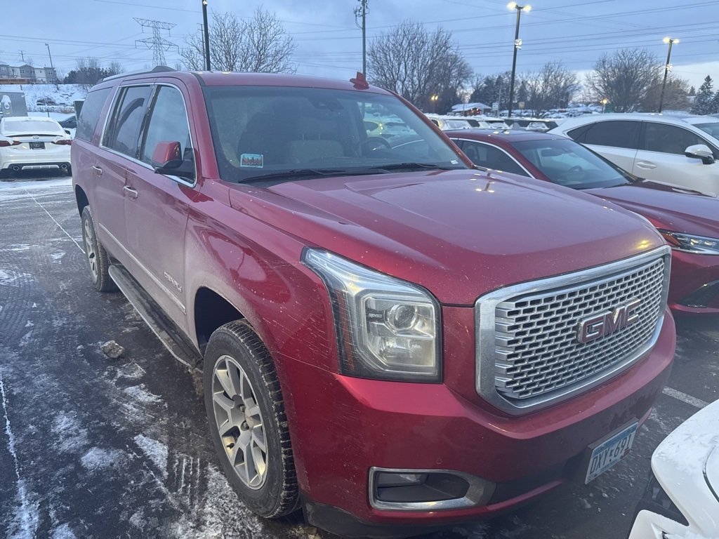 Used 2015 GMC Yukon XL Denali w/ Open Road Package image 4