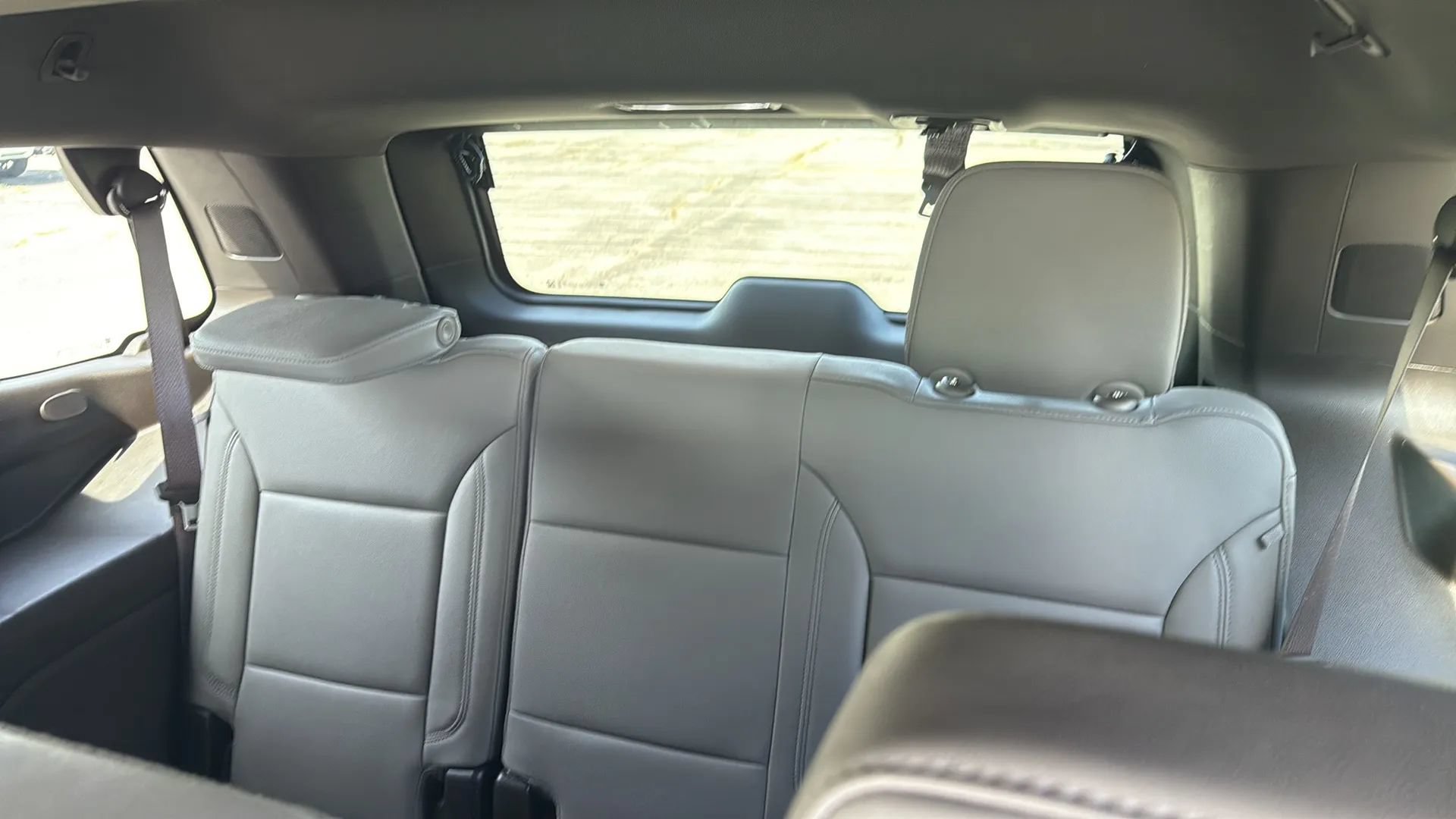 Used 2025 Chevrolet Tahoe LT RWD image 15