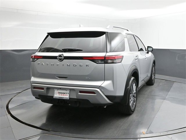 Used 2025 Nissan Pathfinder SL w/ SL Premium Package image 11
