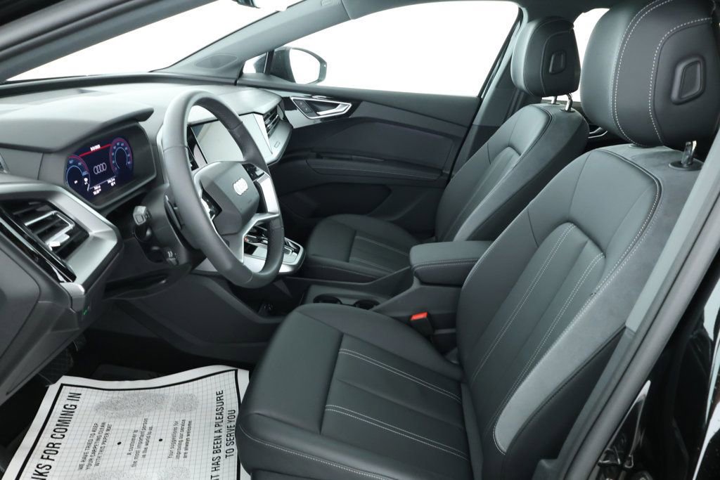 Used 2025 Audi Q4 e-tron Premium image 20