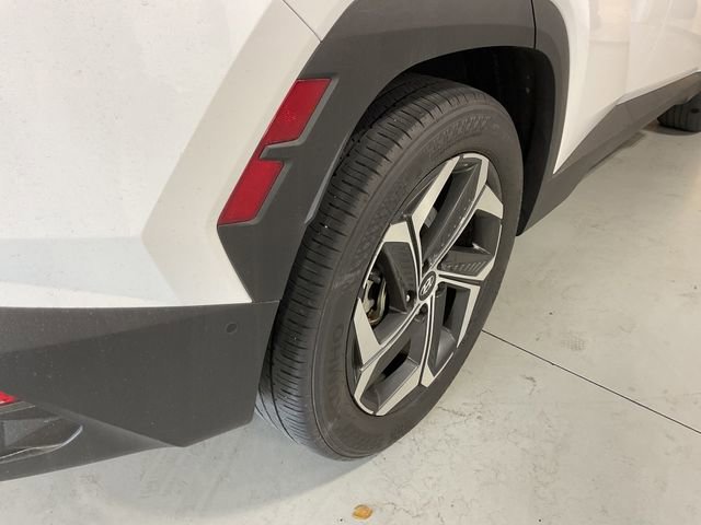 Used 2024 Hyundai Tucson Limited image 15