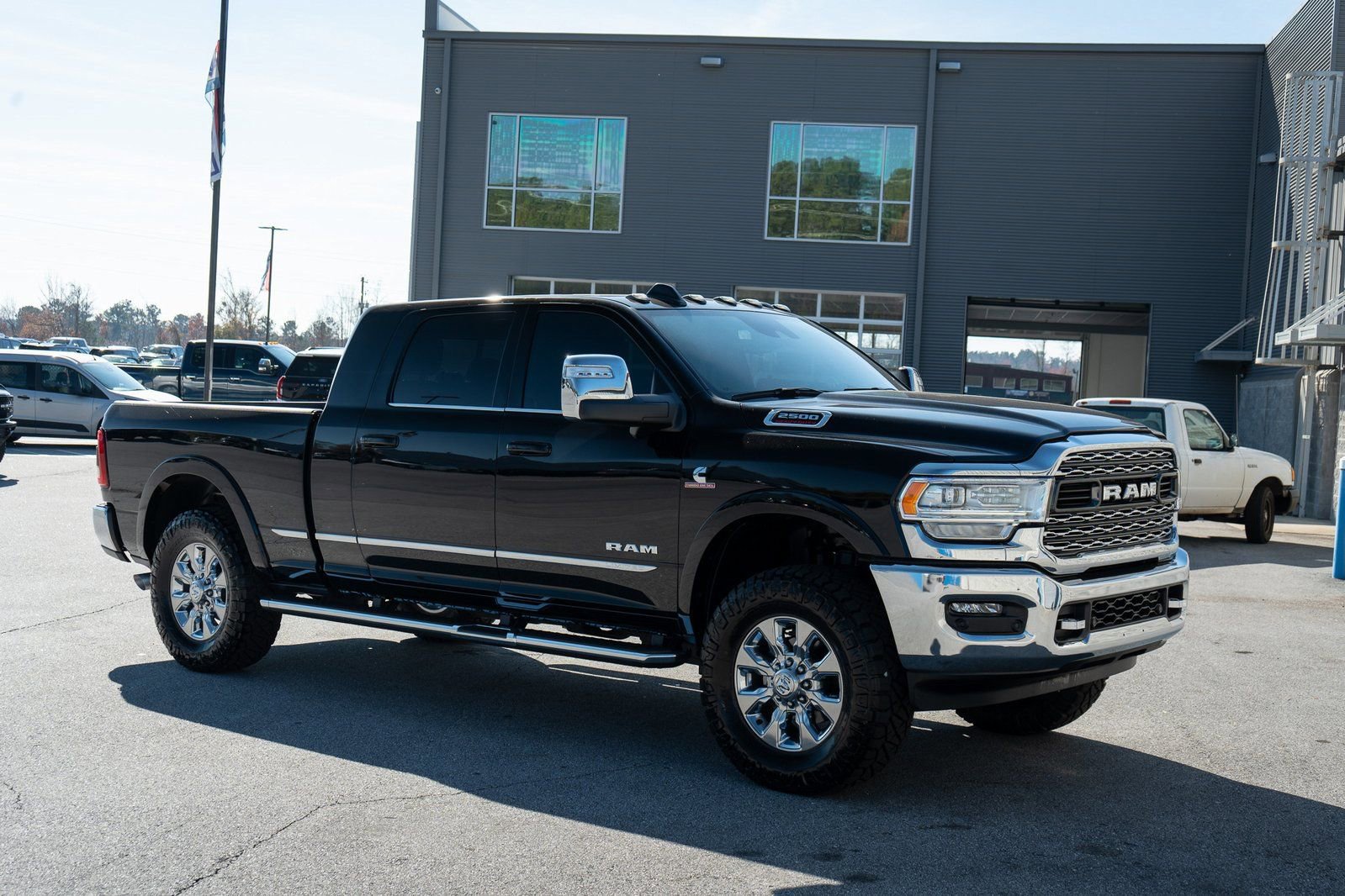 Used 2024 RAM 2500 Limited image 20