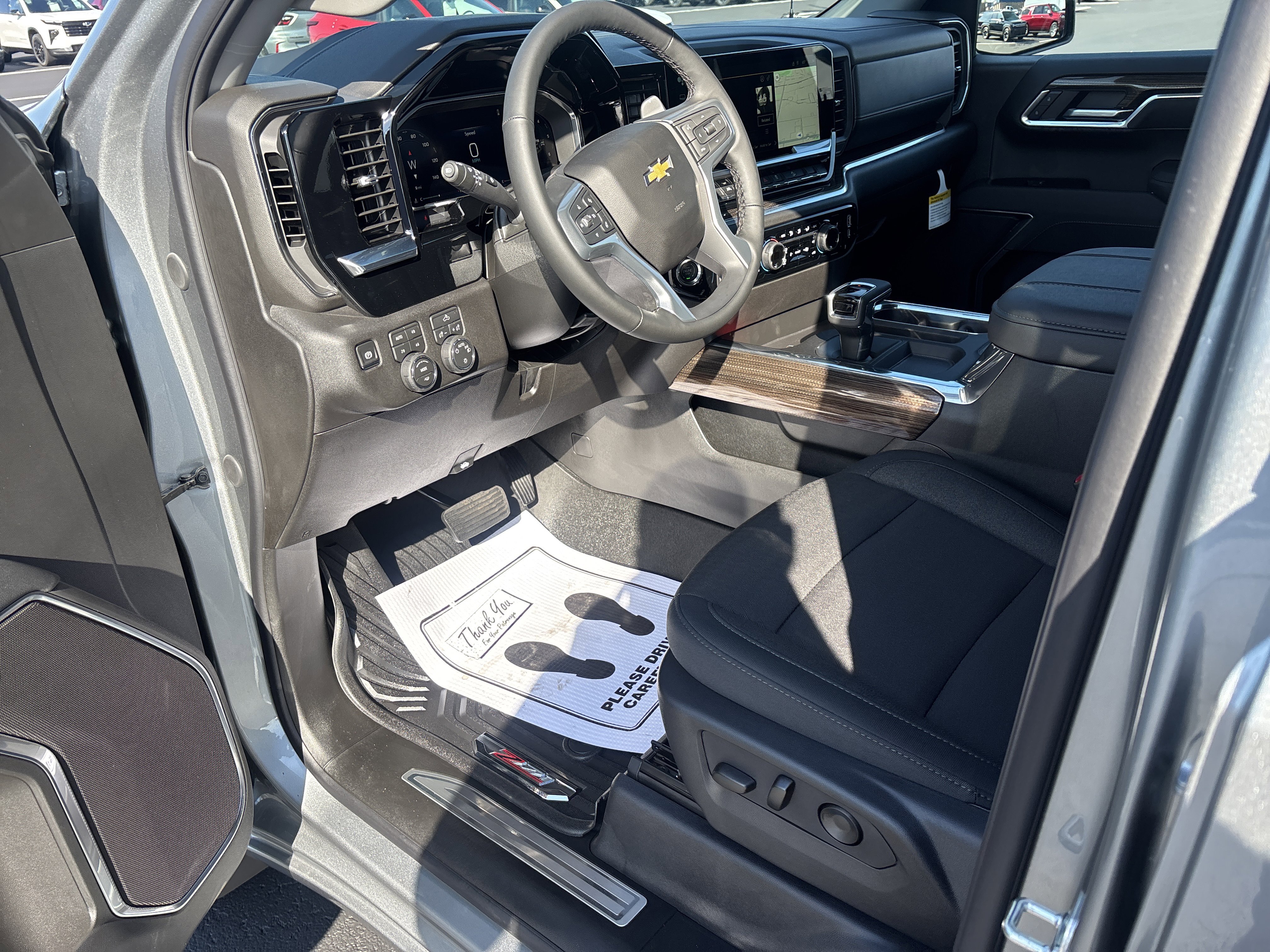 New 2026 Chevrolet Silverado 1500 LT image 15