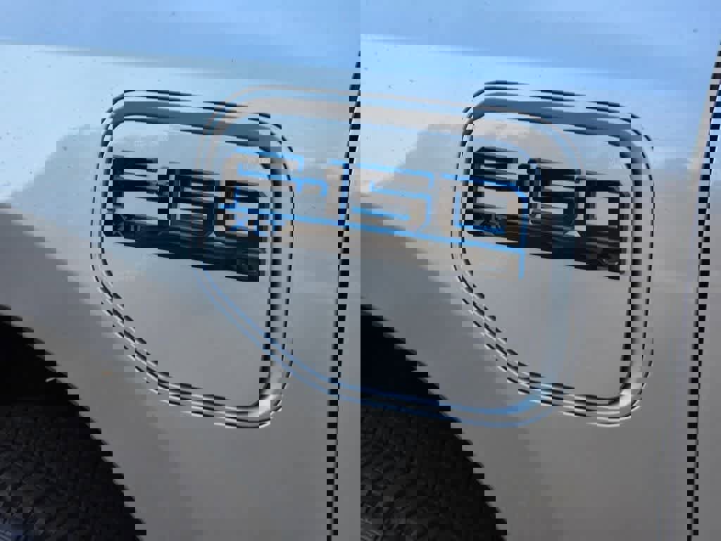 New 2025 Ford F150 Lightning XLT image 7