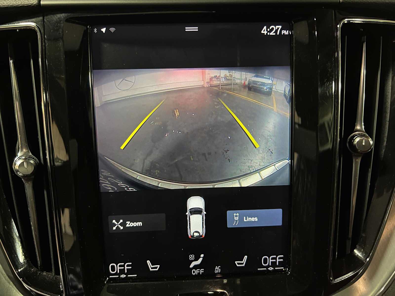 Used 2019 Volvo XC60 T5 Momentum w/ Protection Package Premier AWD/4WD image 41