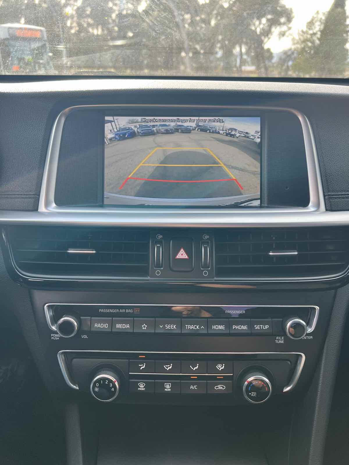 Used 2020 Kia Optima LX image 16