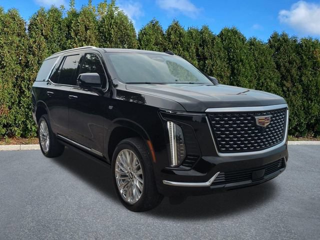 Used 2025 Cadillac Escalade Premium Luxury AWD/4WD image 3