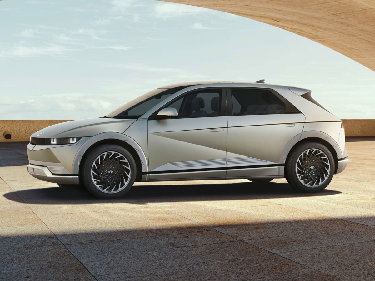 Used 2022 Hyundai Ioniq 5 SE