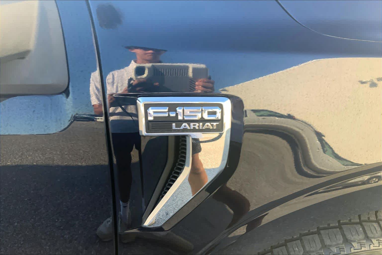 Used 2021 Ford F150 Lariat w/ Max Trailer Tow Package AWD/4WD image 10