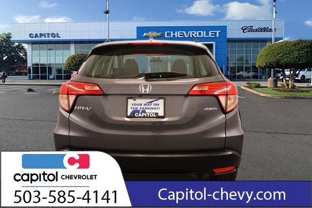 Used 2017 Honda HR-V LX image 3