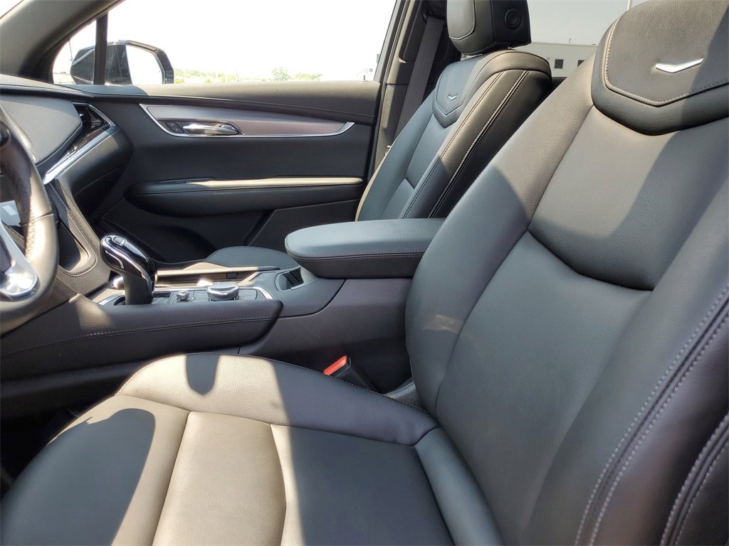 Certified 2023 Cadillac XT6 Luxury image 23