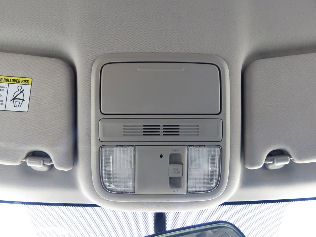Used 2016 Honda Pilot LX image 28