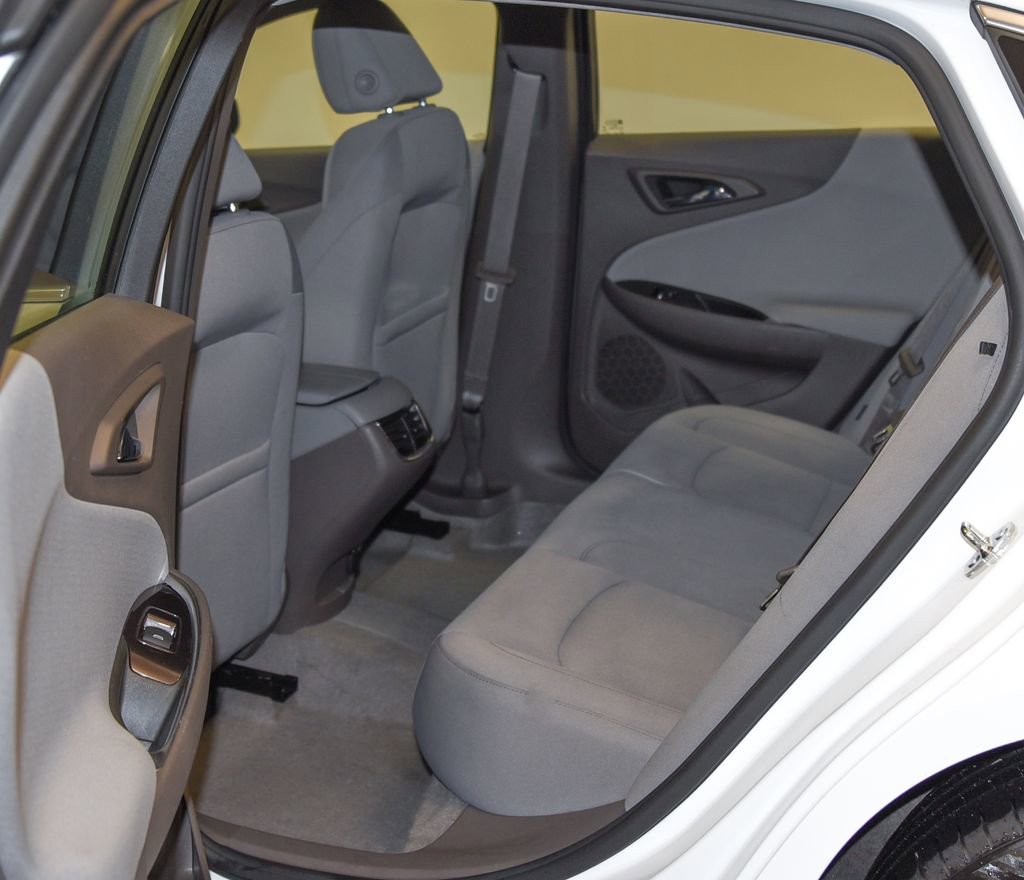 Used 2022 Chevrolet Malibu LT image 4