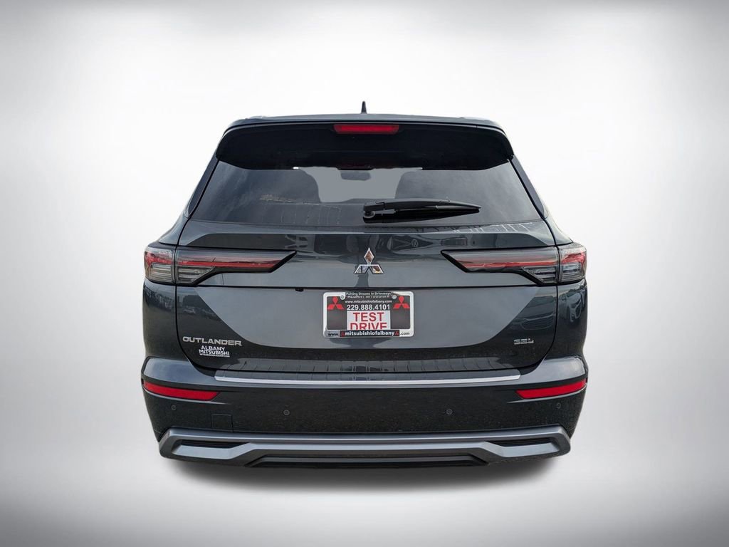 New 2026 Mitsubishi Outlander SEL FWD image 4
