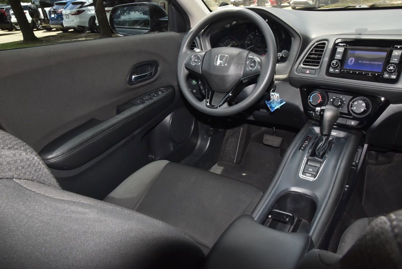 Used 2022 Honda HR-V LX image 15
