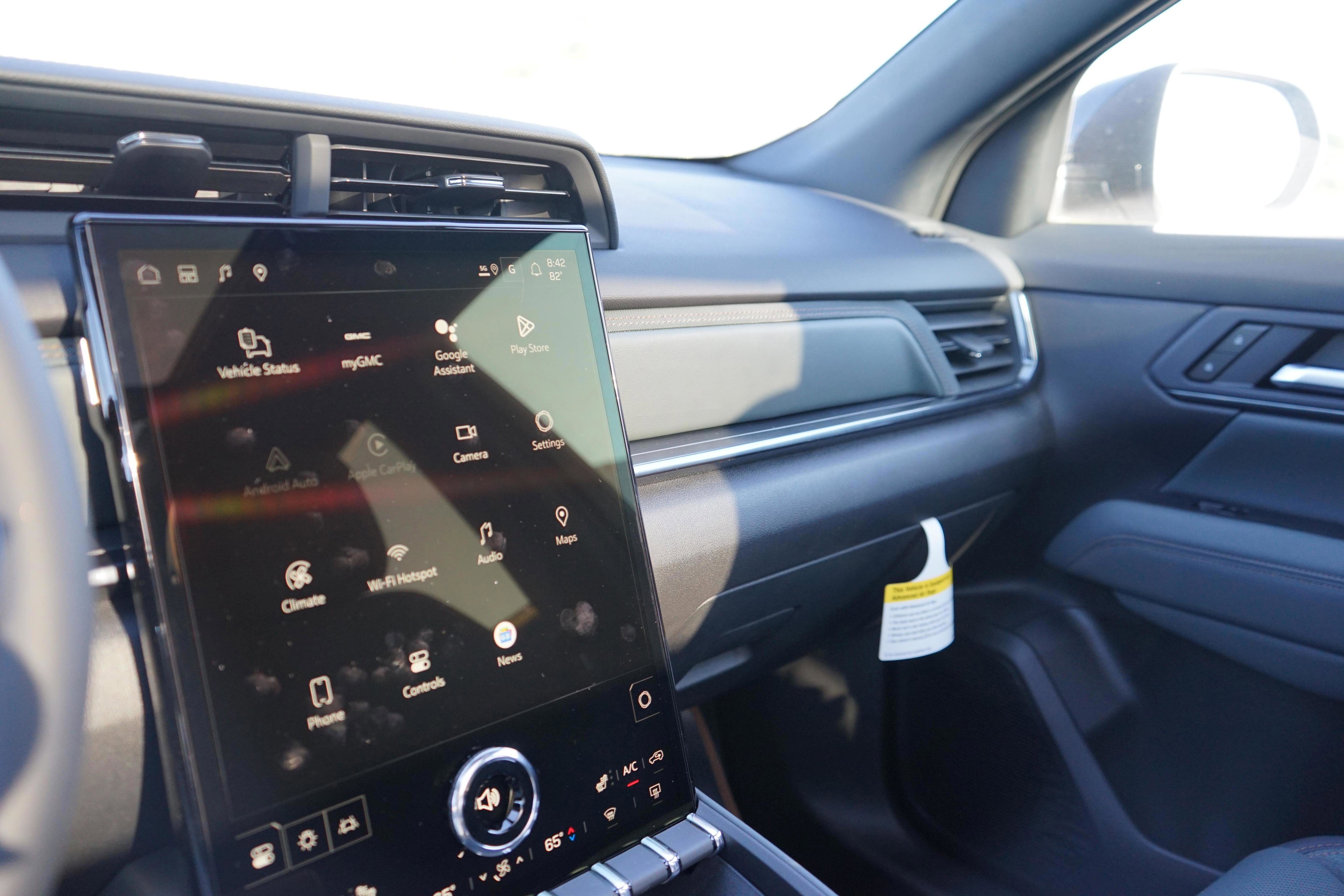 New 2026 GMC Terrain AT4 image 17