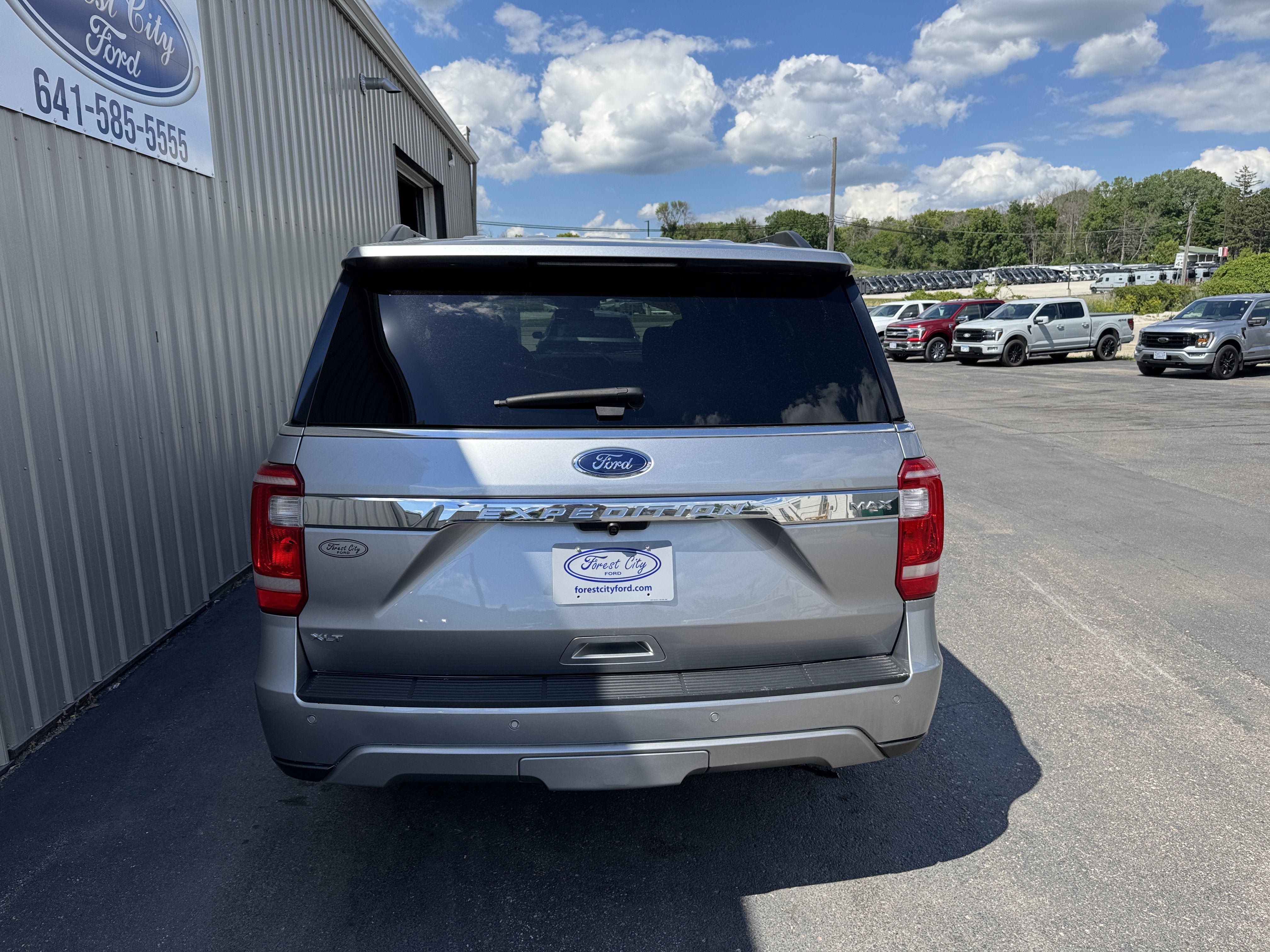Used 2021 Ford Expedition Max XLT AWD/4WD image 4