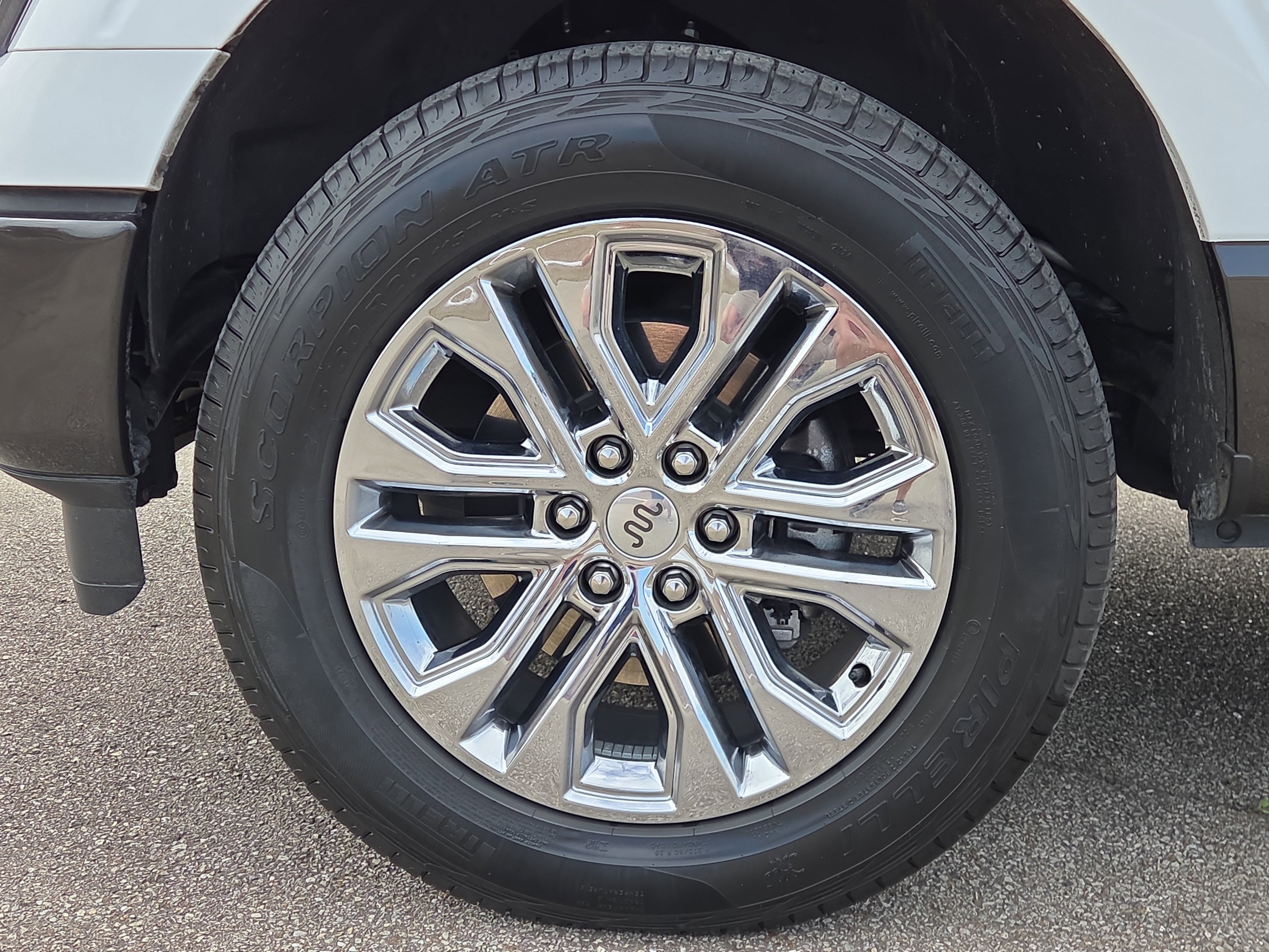 Used 2024 Ford F150 King Ranch w/ FX4 Off-Road Package image 9