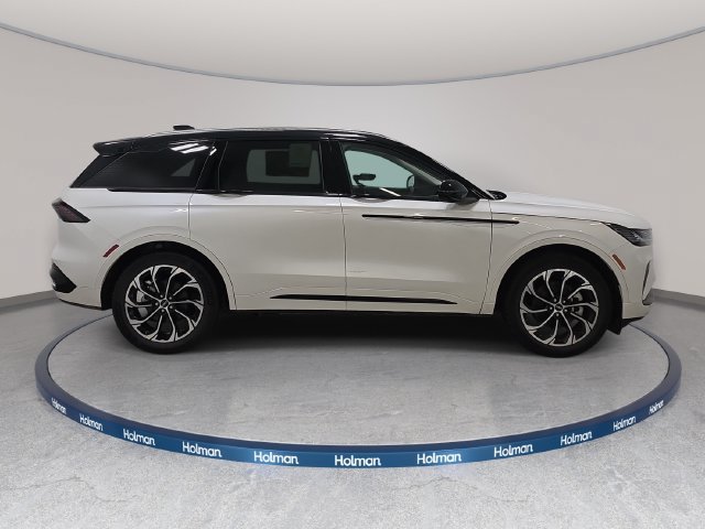 New 2026 Lincoln Nautilus Reserve AWD/4WD image 4