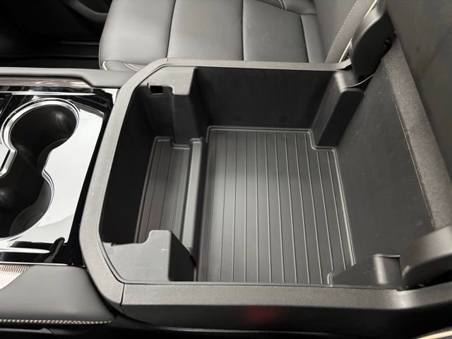 New 2026 GMC Yukon XL Elevation image 37