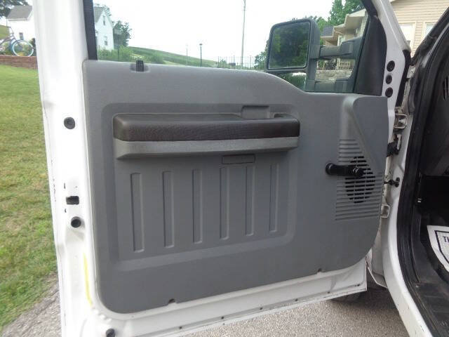 Used 2016 Ford F550 2WD Regular Cab Super Duty w/ Snow Plow Prep Package image 13