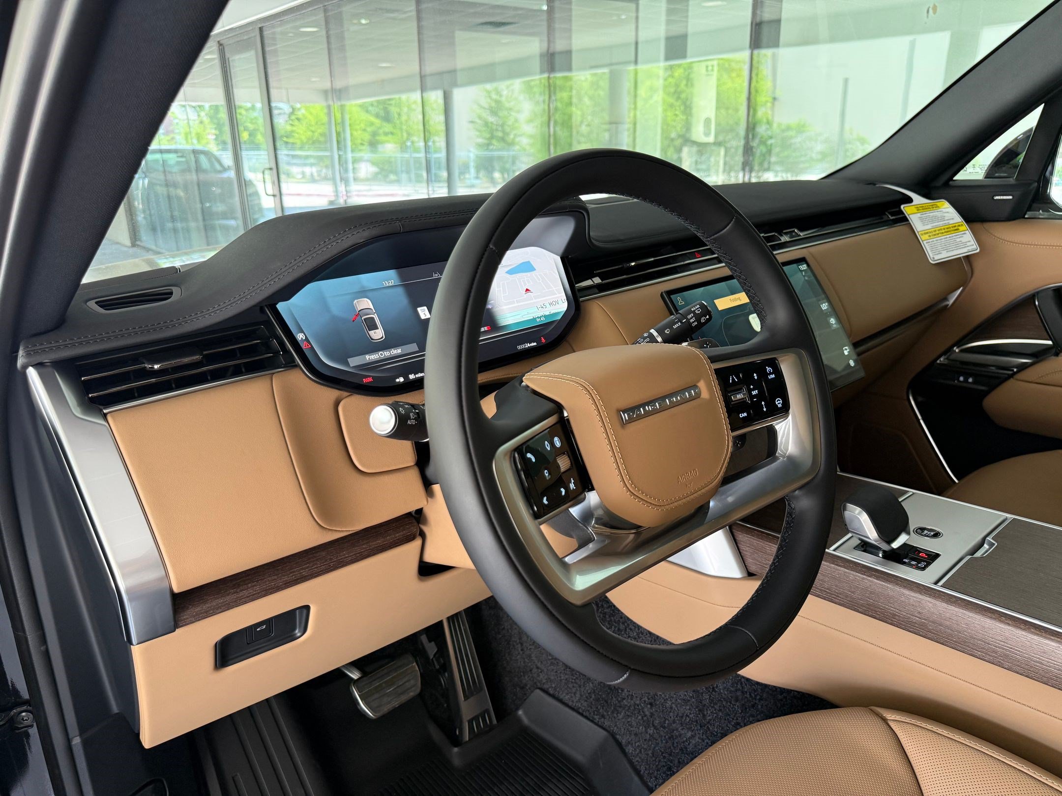 New 2026 Land Rover Range Rover SE AWD/4WD image 4