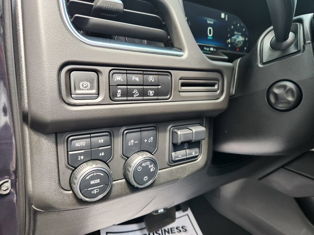 Used 2023 Chevrolet Tahoe Z71 w/ Off-Road Capability Package AWD/4WD image 29