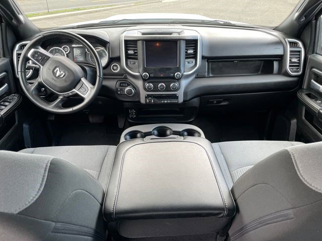 Certified 2024 RAM 2500 Big Horn AWD/4WD image 28