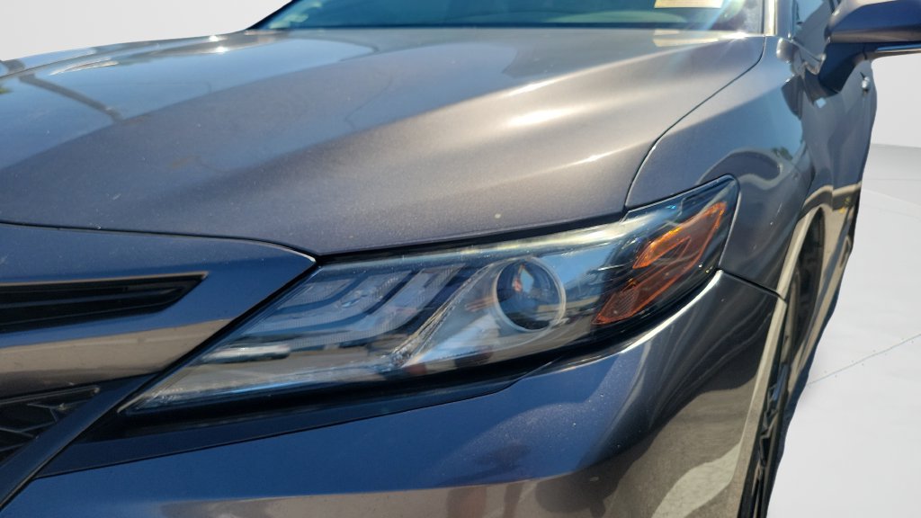 Used 2022 Toyota Camry XSE w/ Navigation Package FWD image 5
