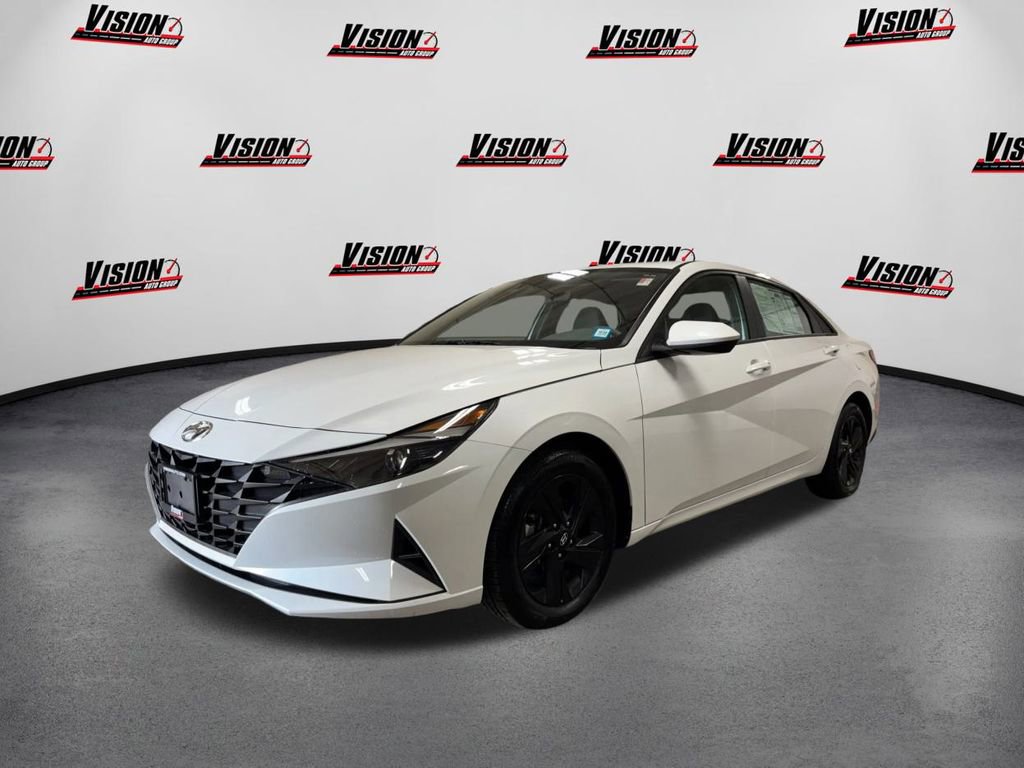 Certified 2023 Hyundai Elantra SEL