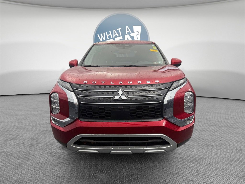 Used 2024 Mitsubishi Outlander SE image 9