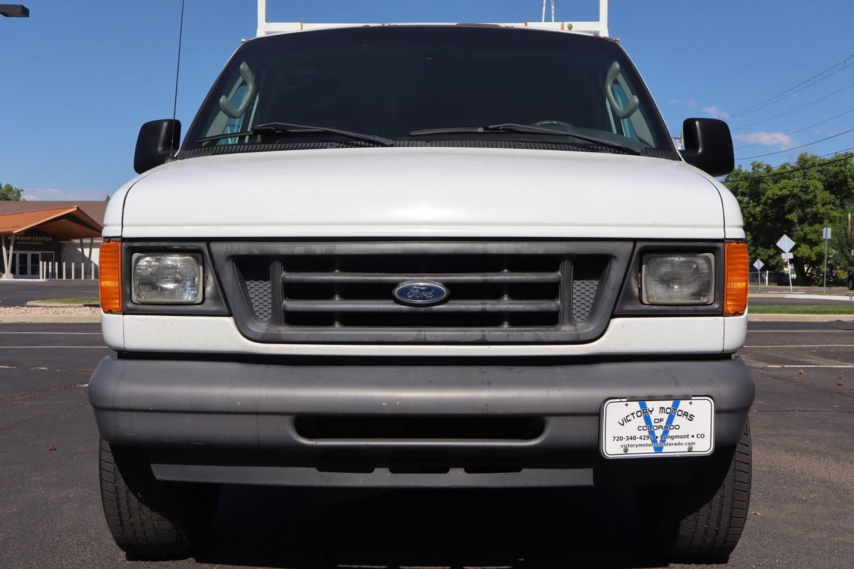 Used 2006 Ford E-250 and Econoline 250 RWD image 13