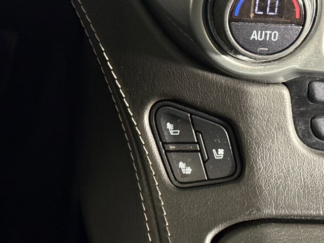 Used 2020 Chevrolet Suburban Premier AWD/4WD image 38