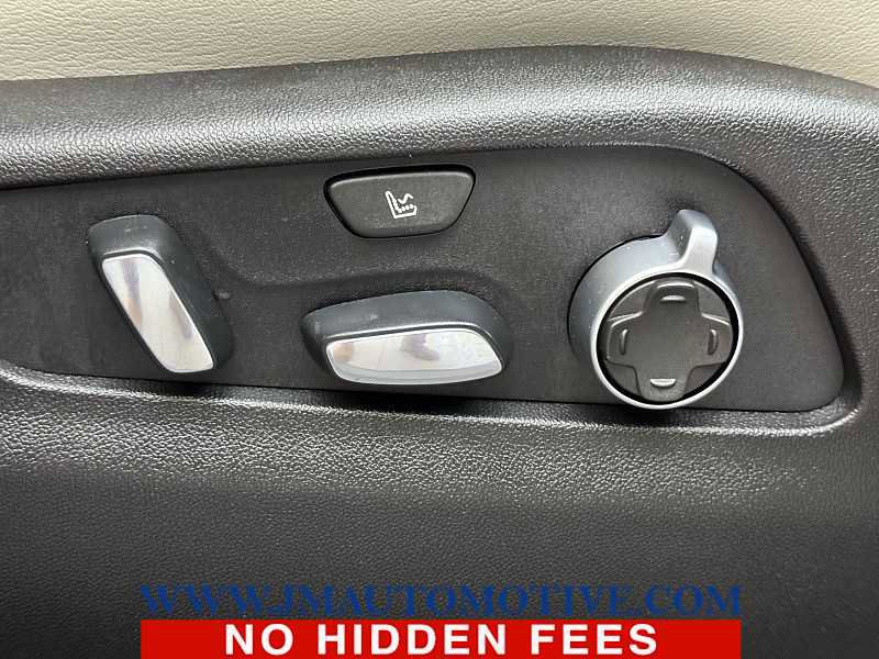 Used 2020 Cadillac XT4 Premium Luxury image 22