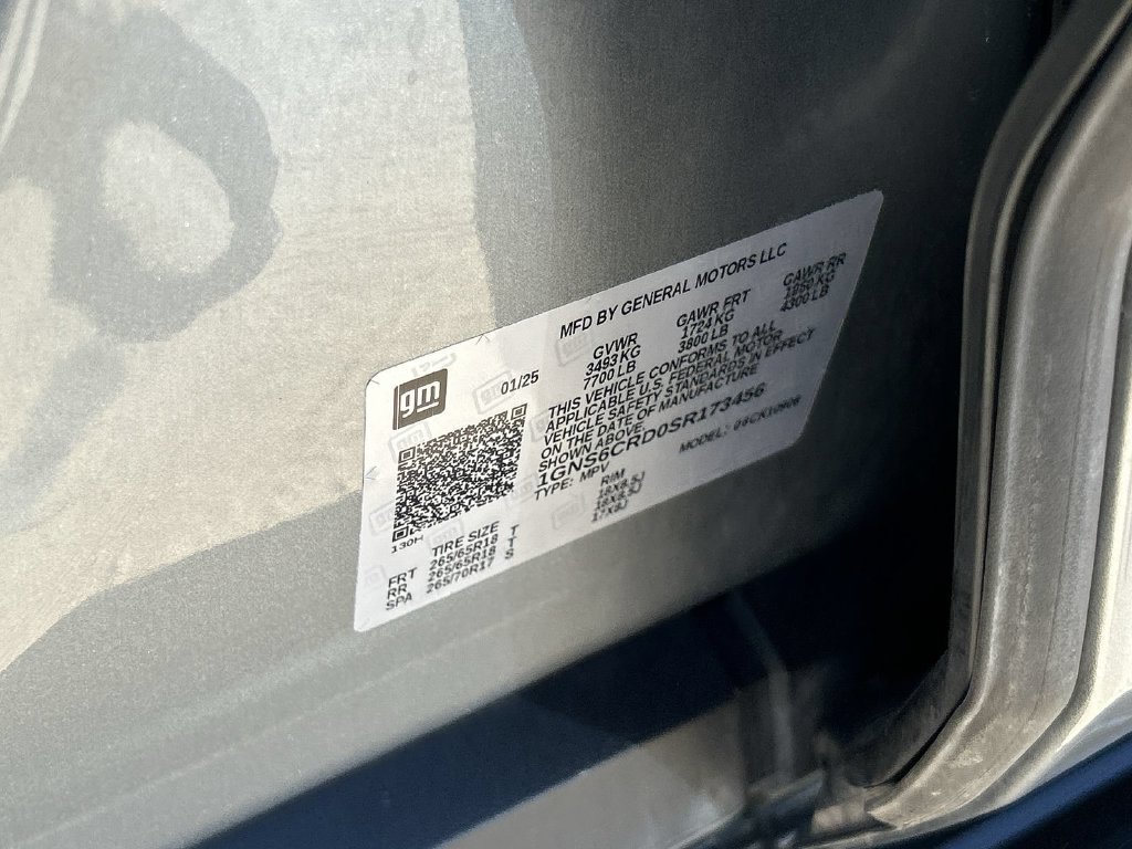 Certified 2025 Chevrolet Suburban LT AWD/4WD image 32
