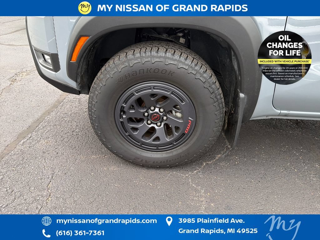 Used 2025 Nissan Frontier PRO-4X w/ Interior Protection Package AWD/4WD image 31