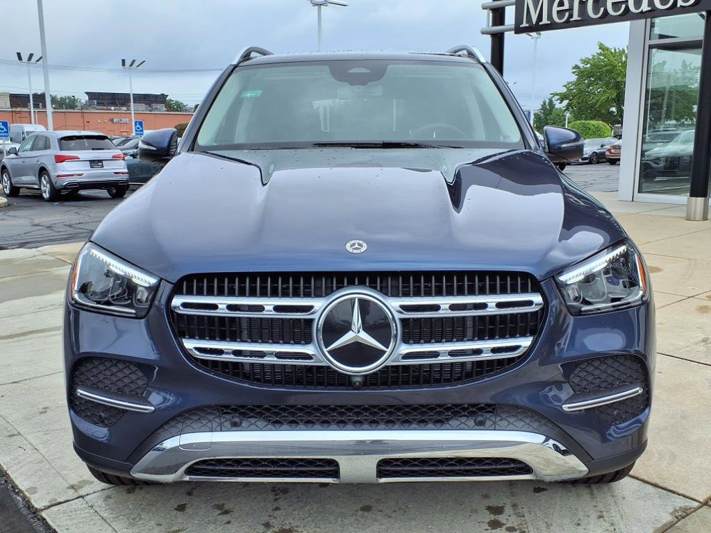 New 2026 Mercedes-Benz GLE 450e 4MATIC image 2