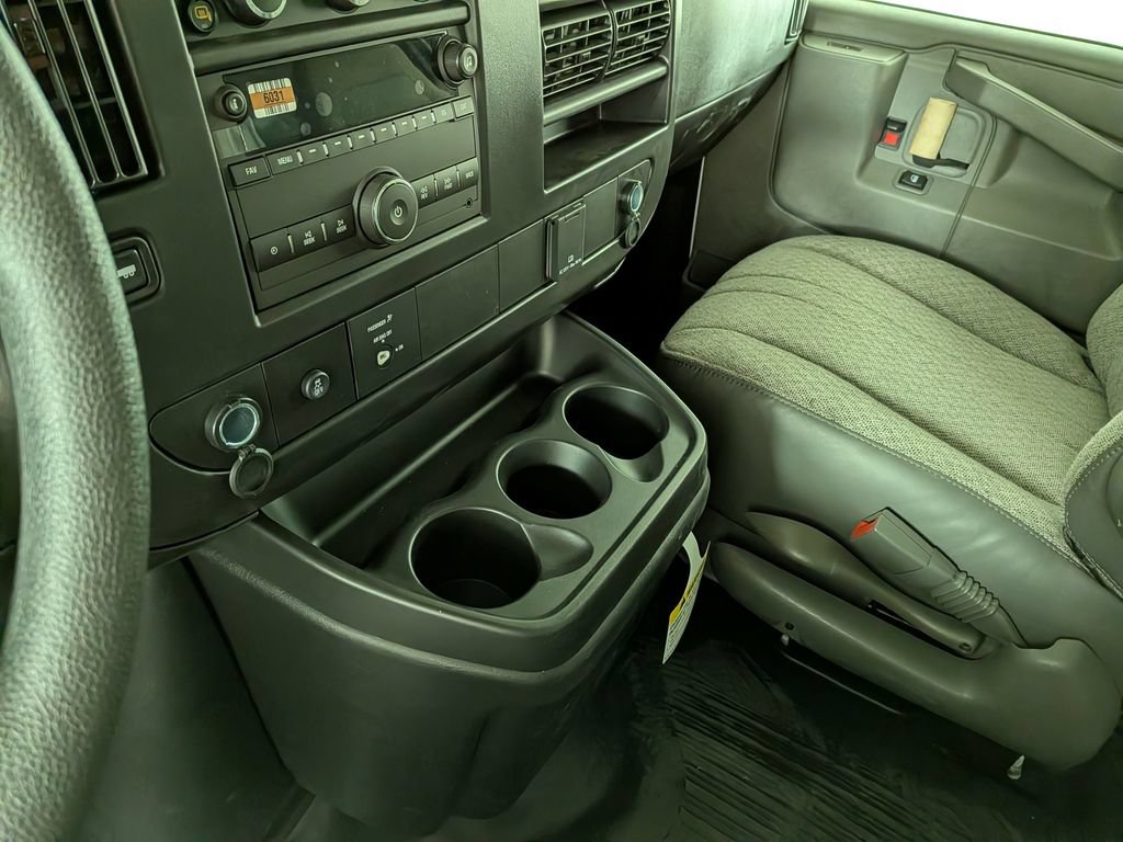 New 2026 Chevrolet Express 2500 w/ Driver Convenience Package RWD image 28