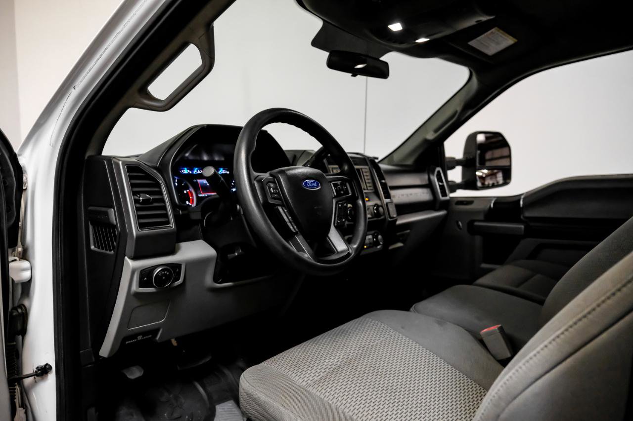Used 2019 Ford F250 XLT image 3