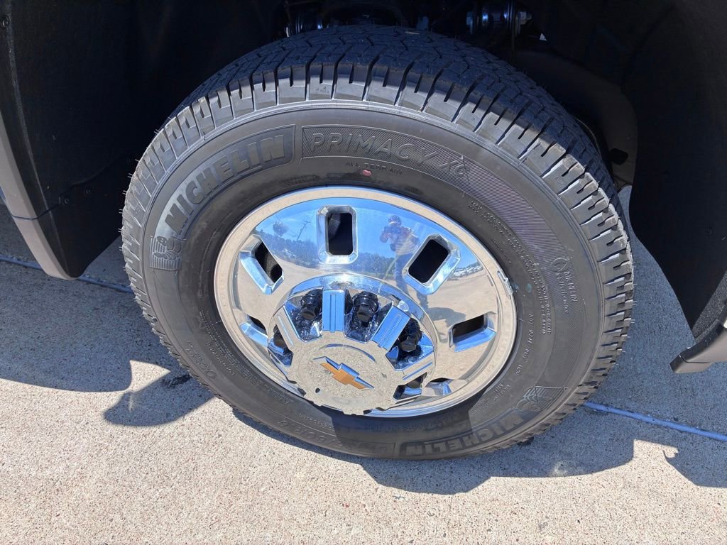 New 2026 Chevrolet Silverado 3500 LT w/ All Star Edition AWD/4WD image 3