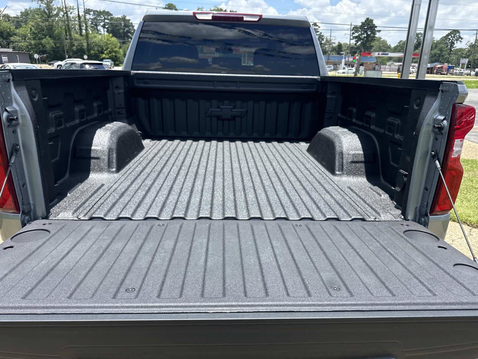 New 2026 Chevrolet Silverado 1500 RST w/ Protection Package AWD/4WD image 7