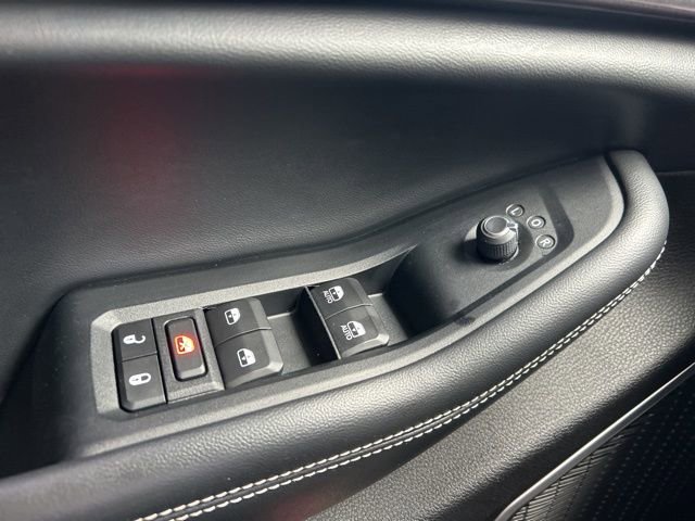 Used 2022 Jeep Grand Cherokee L Laredo RWD image 18