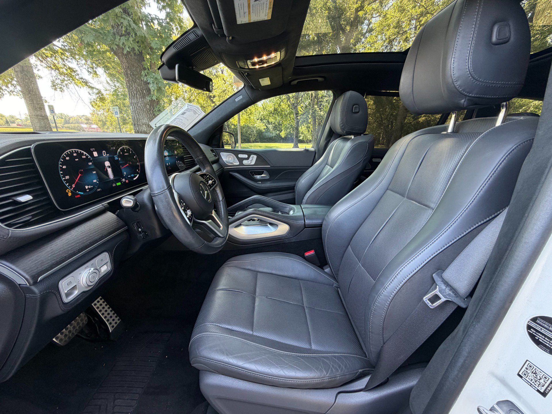 Used 2020 Mercedes-Benz GLS 580 4MATIC image 9