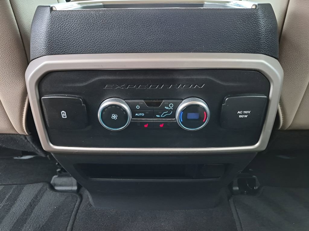 Used 2022 Ford Expedition Max Limited AWD/4WD image 25