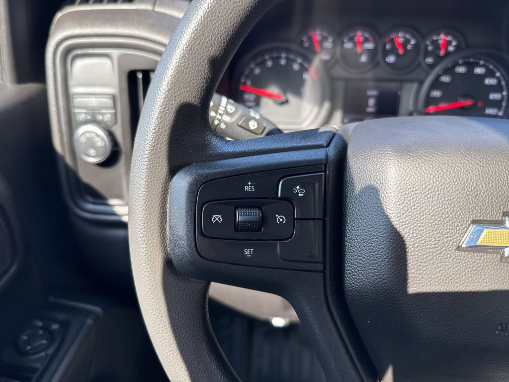 Used 2025 Chevrolet Silverado 1500 W/T image 21