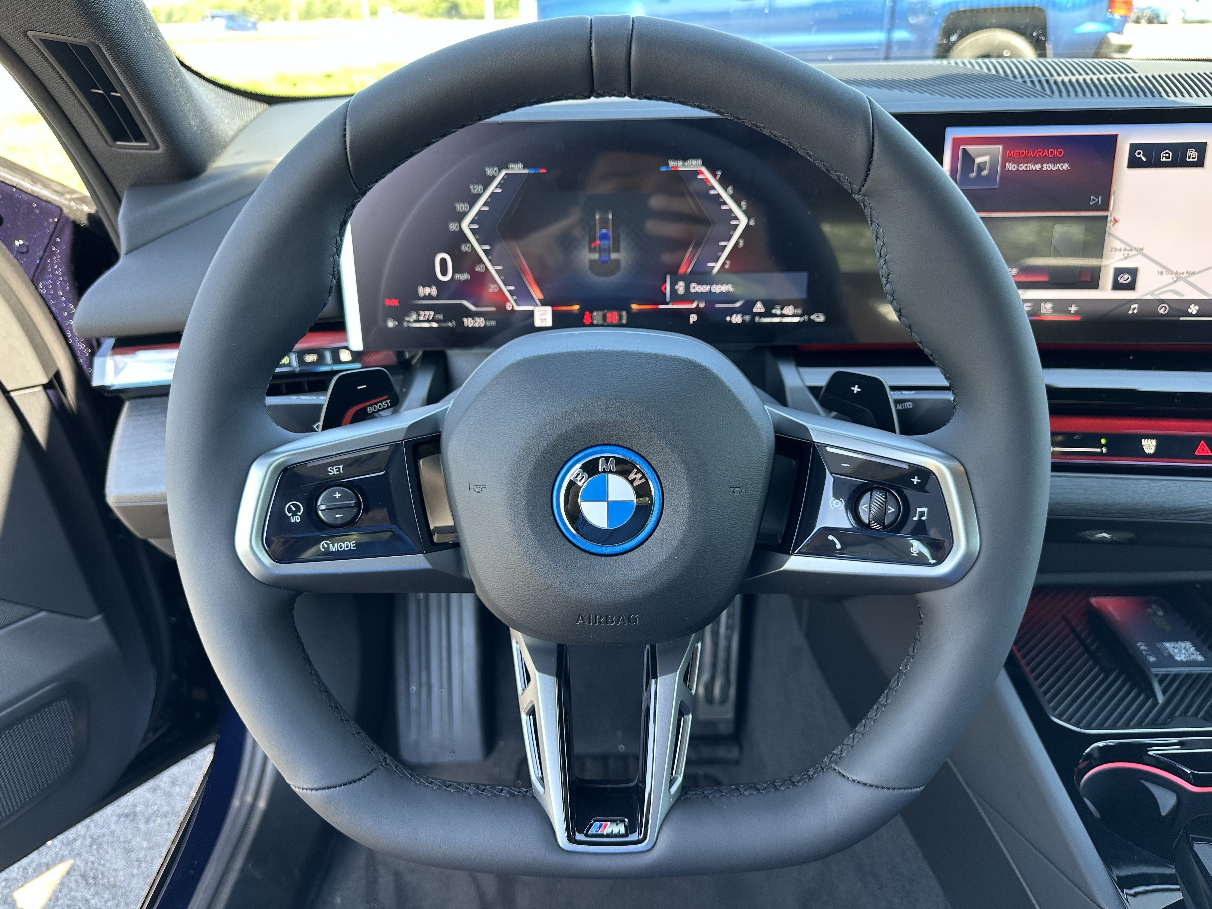 New 2026 BMW 550e xDrive w/ Executive Package AWD/4WD image 13