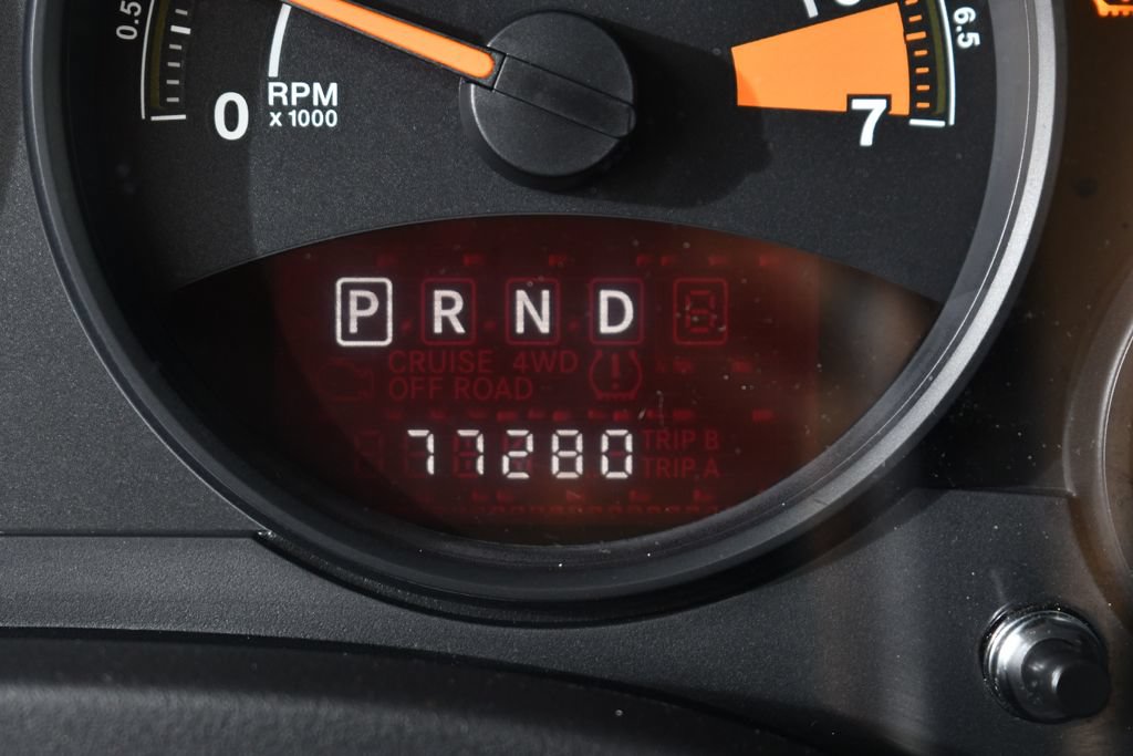 Used 2017 Jeep Patriot Latitude FWD image 27