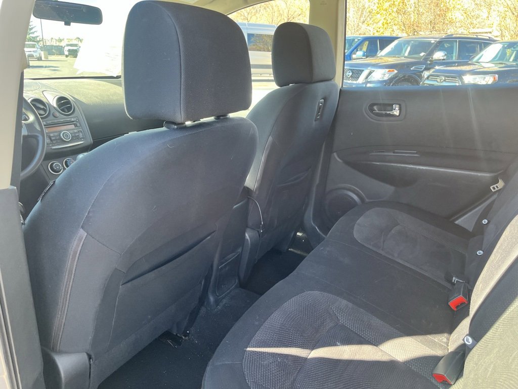 Used 2011 Nissan Rogue S image 9