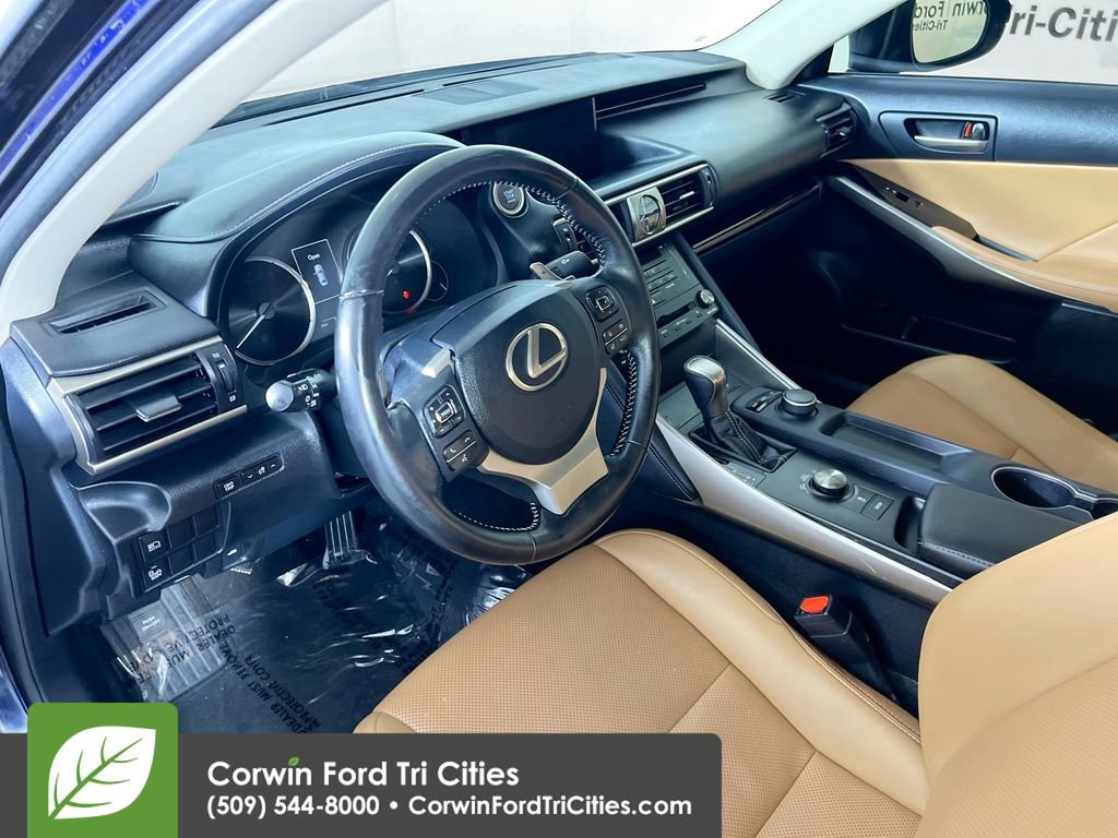 Used 2017 Lexus IS 300 AWD w/ Premium Package image 3