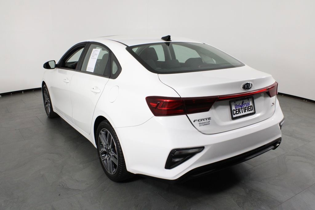 Used 2019 Kia Forte S w/ S Premium Package image 3